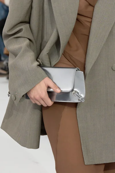 Look 79